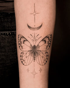 vlinder tattoo meaning